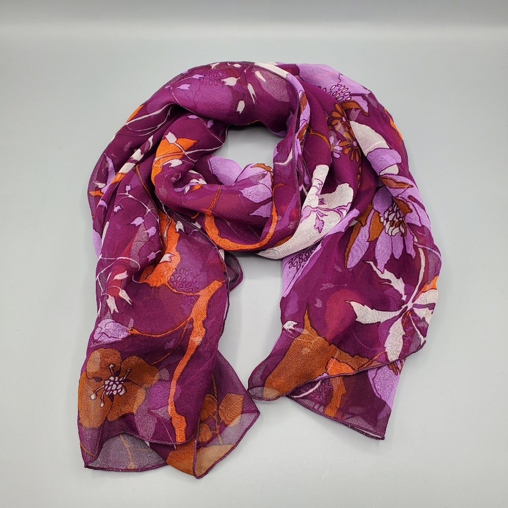 DORO VINTAGE 100% SILK WOMAN SCARF.
